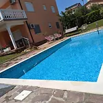 Villa Rosa