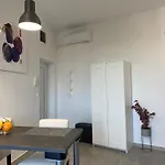 City Vibes Apartment