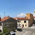 City Vibes Apartment