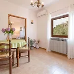 Cosy Apartment Greta