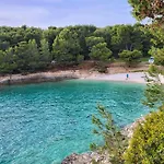 Apartment Luseven - Vacation Apartment Near To Beach And City