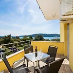 Apartmani Mirna Luka