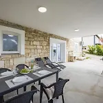 Apartment Olive Garden Near Pula 3 Km From Center And Only 4 Km From The Beach For 4 Persons