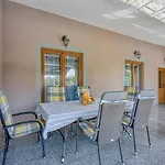 Holiday House Monte Grande