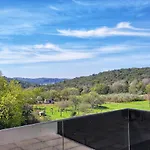 Apartman Sa Pogledom Na More