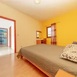 Villa Lili