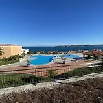 Family Apartment & Outside Pool & Sea View