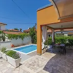 Apartment Villa Alba By Interhome