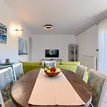 Apartment Villa Alba By Interhome