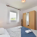 Apartment Livio 2257