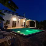 Deluxe Villa Valbruna