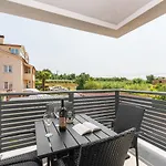 Grivicic Apartment B