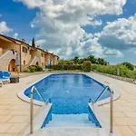 Pool House Kristina Near Porec - Happy Rentals