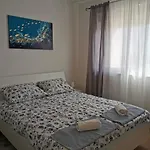 Apartment Eden
