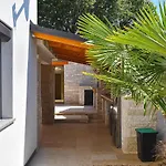 House Zlata 2262