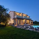 Villas Sv. Lovrec By Istarski Dvori