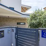 Villa Val Di Bora - Moderne 4 Sterne Ferienvilla Mit Pool, Meerblick, Grill