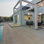 Modern Villa Nerina With Private Pool Near Pula