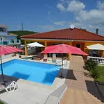 Mari House