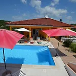 Mari House