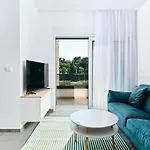 Apartments San Maris