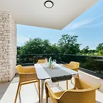 Apartments San Maris 2