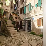 G&G Apartment