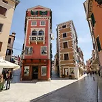 Anfora Deluxe Apartment