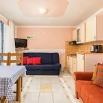 Apartments Manda