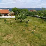 Ferienhaus/Holidayhouse Smokvica **** In Rakalj