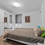 Old City Apartments Pula 2