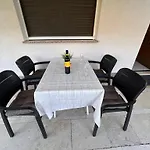 Apartment Near The Sea 650