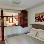 Apartmani Esmeralda