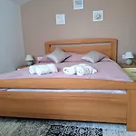 Studio Apartman Olivera