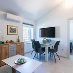 Croadria Stays Apartment Medulin