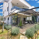 Apartment Valter 2284
