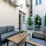 Stylish Apartment Mediterraneo