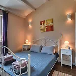 Villa With Swimming Pool And Jacuzzi