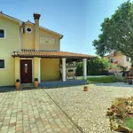 Spacious Holiday Home In Medulin With Private Pool