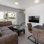 Villa Kana By Rent Istria