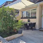 Apartment Nada - Porec - 300M From Beautiful Beaches And City Center