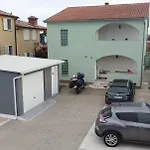 Apartma Valbandon