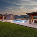 Villa Lilium