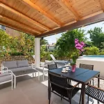Villa Alis