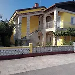 Apartments Kekec