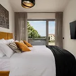Luxury Villa Lipa Tree With Pool In Novigrad