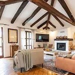 Family Villa Aryana With Pool In Porec