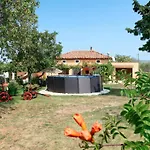 Holiday Home Ariana - Lbn392 By Interhome