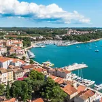 Holiday Home Luiza - Happy Rentals