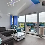 Modern Villa In Fa Ana With Private Pool